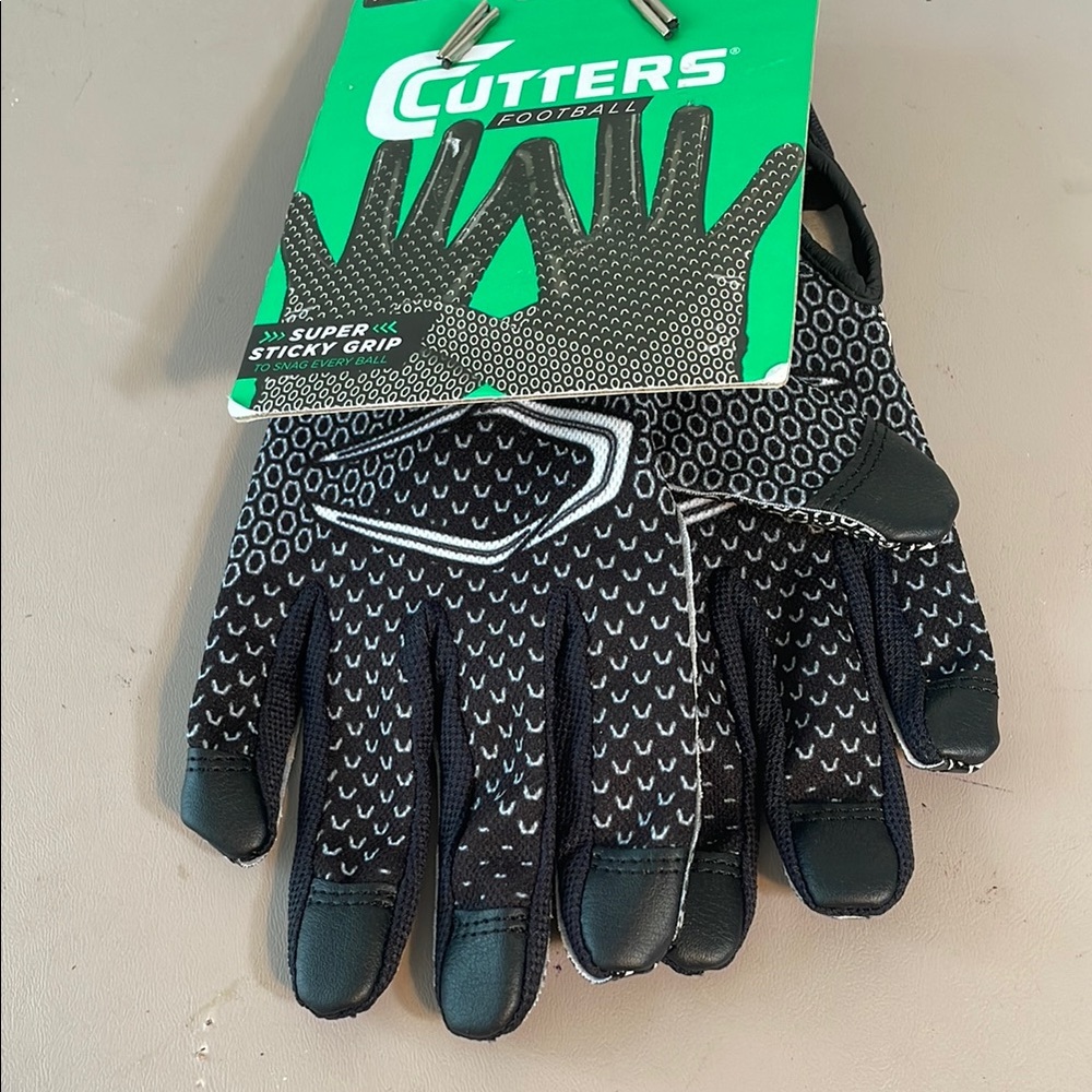 Youth Black Super Sticky Grip Football Gloves